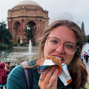 Meet your Posher, Emma